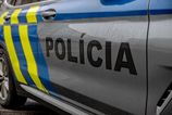 Sabotaz v Sabinove Utocnik poskodil brzdove hadicky policajnych aut