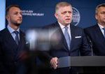 Robert Fico si z nich robi dobry den a oni mu nadsene tlieskaju