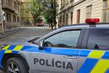 V Piestanoch spacifikovali zenu so zbranou