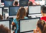 Znevyhodneni studenti dostanu podporu na internetove sluzby