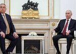 Orban s delegaciou priletel do Moskvy stretne sa s Putinom