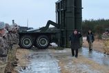 Kim Cong un dohliadal na test novych rakiet