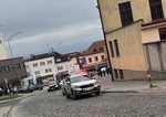 Policia evakuuje zakladnu skolu v Uherskom Brode