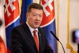 Roztrzka pred cestou do Bratislavy Tomio Okamura nevzal cesku opoziciu
