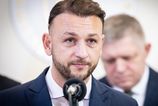 Ako Ustavny sud zastavil Matusa Sutaja Estoka Minister nevyuzil moznosti obrany pred podanm staznosti