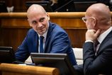 Premier len odstranuje dosledky svojho zlyhania oznamuje opozicia SaS pomoc Slovalcu