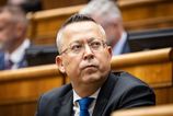 Kamenicky ma zasiahnu voci SEPS vlada ziada zrusenie zmluvy o dodavkach elektriny na Ukrajinu
