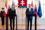 Slovensko a Rakusko prehlbuju partnerstvo prezidenti ocenili vynikajuce vztahy