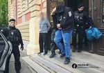 Strednym Slovenskom otriasabrutalnycin Muz je obvineny ze tyzden drzal zenu v kufri autavyberal peniaze z jej uctov