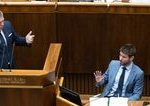 tvrdafackaprevladne strany anijedenpolitikkcoalicie sanenachadza vprvejpatke najdveryhodnejsich lidrov