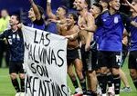Futbalovy triumf ktory nahneval Londyn Argentina oivila stary spor ktorym Trump tresta Britov