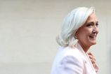 Hrozil jej koniec napokon oznamila kandidatru Ako chce Le Penov s novm plnom zska Franczsko