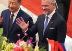 Pellegrini po rokovaniach v Pekingu hlasi historicky najlepsie vztahy s Cinou a laka aj velku automobilku