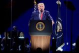 USA podla Trumpa ziaria viac nez kedy kolvek predtym Kritikov ozancil za komunistov a varoval pred odpornou hrozbou v krajine