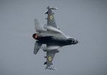 Ukrajina prisla o stihacku F 16 pocas obrany vzdusneho priestoru pilot sa stihol katapultovat