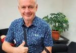 exprezident andrej kiska skoncil v nemocnici po pade z bicykla ma ruku v zavese