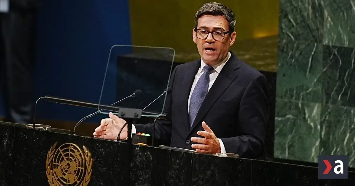 Británia ponúkla Fínsku jadrový dáždnik. Chrániť má aj ďalšie krajiny JEF