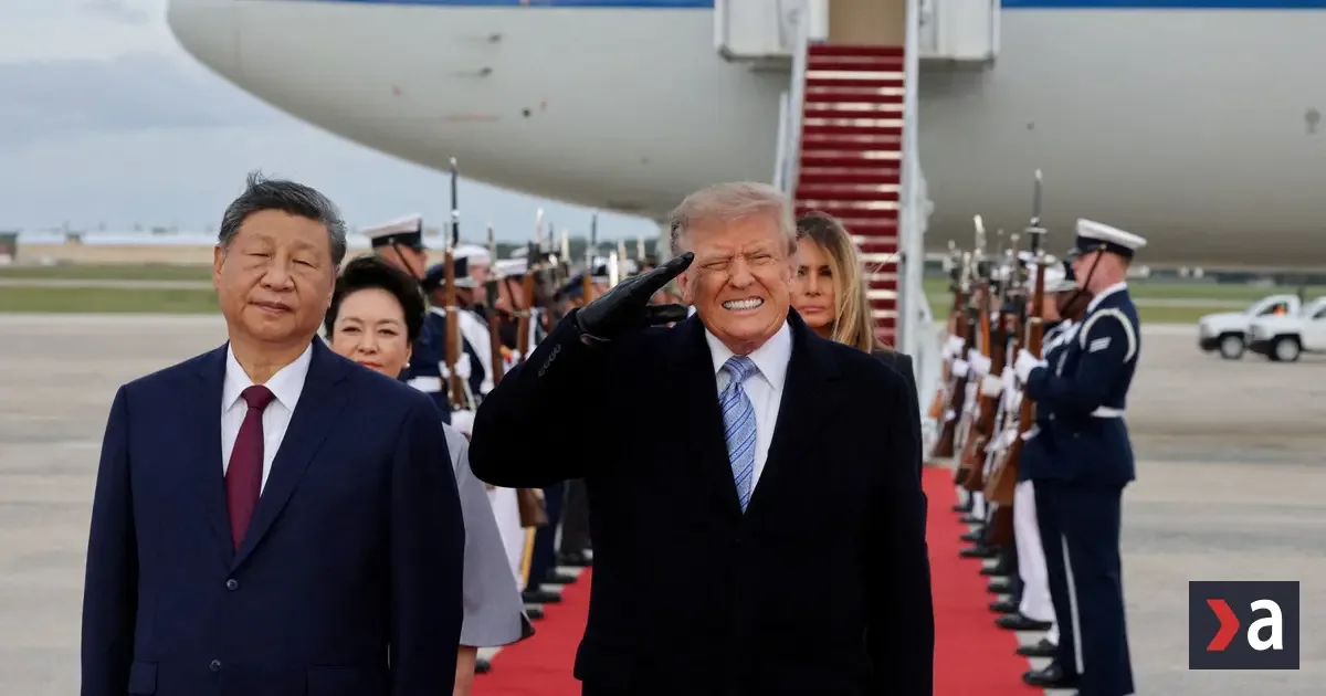 Čína stráca dych, USA vedú. Za úsmevmi Trumpa a Siho boj o AI, Taiwan a Irán