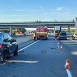 Dopravná nehoda na D1 pred Prešovom blokuje diaľnicu, prejazdný je len jeden pruh.