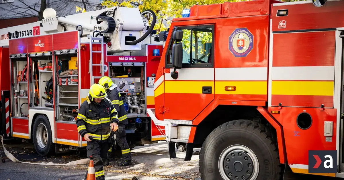 Evakuácia hotela Thermia Palace v Piešťanoch: 140 hostí vyhnal zadymený batériový zdroj