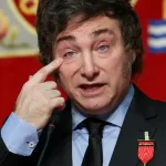 Milei pohrozil Británii arbitrážou pre ropu pri Falklandoch