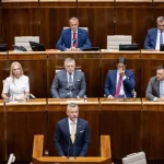 Pellegriniho správa: Pochvala pre Hlas, mlčanie pred ruskými kamerami