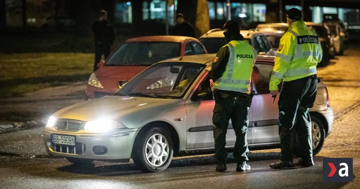 Policajtom už zrejme nezaplatíte pokutu v hotovosti, ministerstvo chystá zmeny