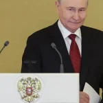 Putin odvolal veľvyslancov v Londýne a Paríži, nových nemenuje