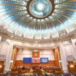 Rumunsko čelí predčasným voľbám. Mureșan nezískal dôveru