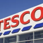Tesco sa blíži k odchodu zo Slovenska. Poznáme konkrétnych záujemcov o jeho kúpu