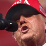 Trump chce zakázať vývoz nafty z USA, tvrdí, že zníži ceny palív