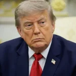 Trump vyzval Zelenského, aby Ukrajina prestala útočiť na ruské ropné zariadenia