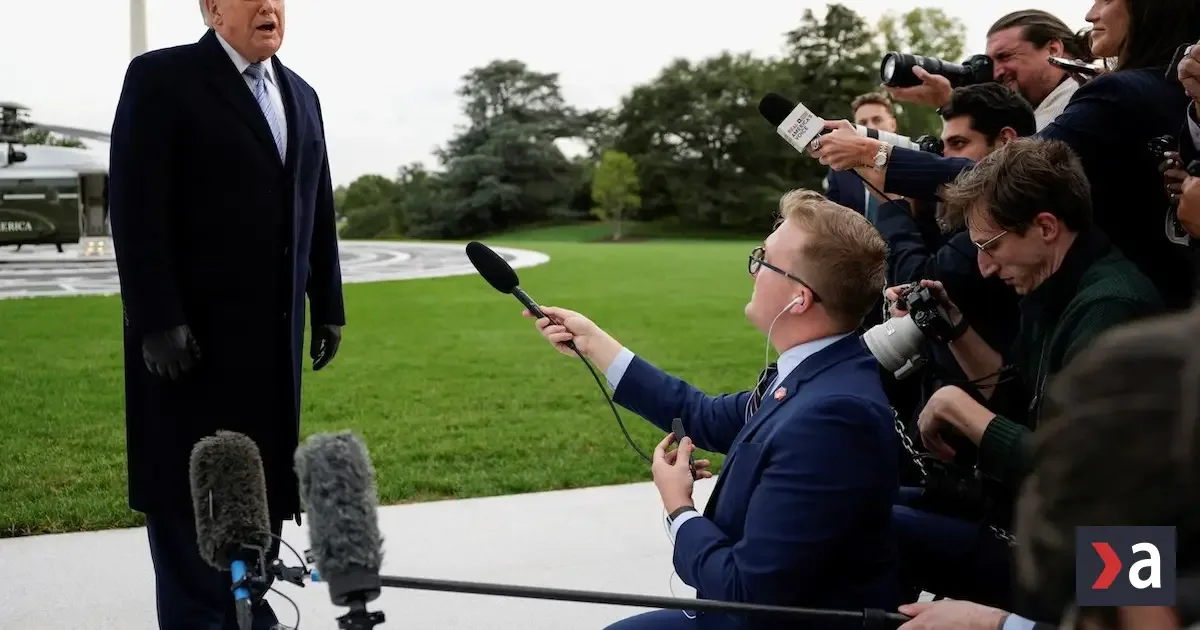 Trump zakázal CNN účasť na lete Air Force One, pozvánku dostala konzervatívna stanica