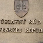 Ústavný súd SR nevyhovel rozšíreniu ochrany pre páry rovnakého pohlavia v zákone o rodine