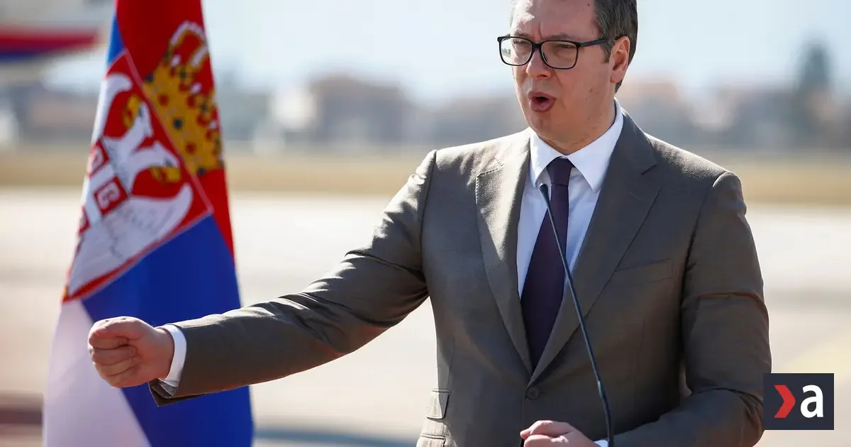 Vučić chce odstúpiť z funkcie prezidenta a viesť volebnú kampaň ako „obyčajný občan“