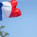 Vykoľajenie vlaku na severozápade Francúzska vyšetrujú pre podozrenie zo sabotáže