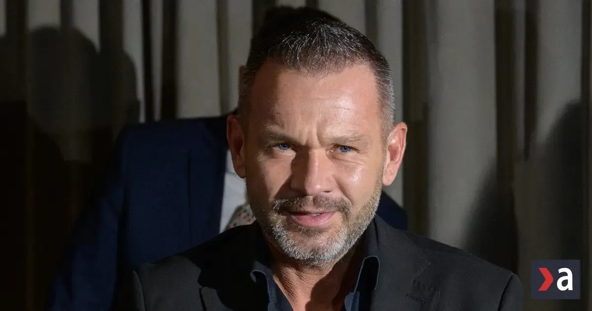 Branislav Becík suverénne vedie súboj o post predsedu Nitrianskeho kraja