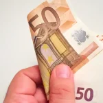 Čo dokáže 50 eur mesačne a prečo je pri investovaní rozhodujúci čas