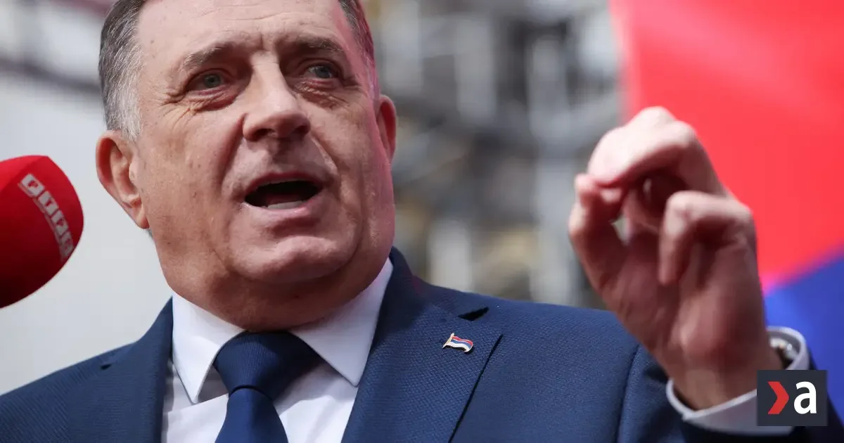 Dodik gratuloval Študentskému kandidátovi. Vučičov spojenec o pokračovaní úzkej spolupráce