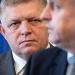 Fico môže pri rozpočte odovzdať moc úradníckej vláde, tvrdí politológ Spáč