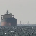 Irán hlási útoky na sedem tankerov v Hormuzskom prielive, varuje pred odvetou voči USA