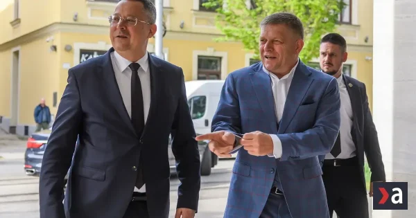 Končí sa rozprávka o Ficovom sociálnom štáte? Na úrokoch platíme ročne ako za 20 nemocníc.