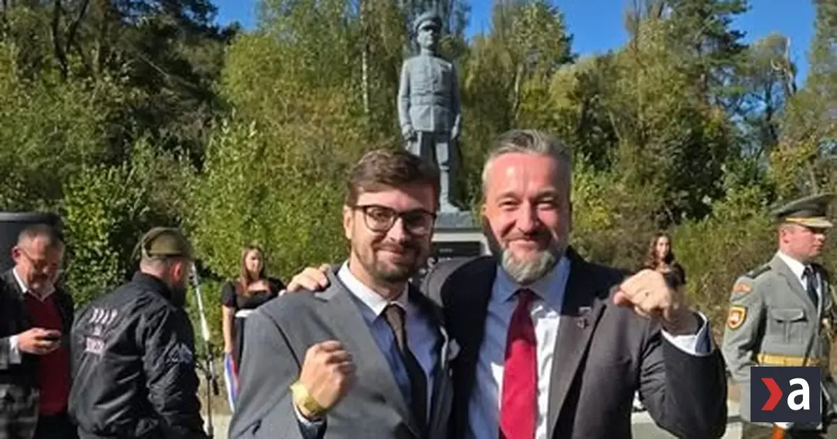 Maďari si pripomínajú 70 rokov krvavej revolúcie, u nás uctili muža, čo ju potláčal