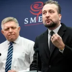 O čo ide v ruskej rulete Roberta Fica a Ľuboša Blahu?
