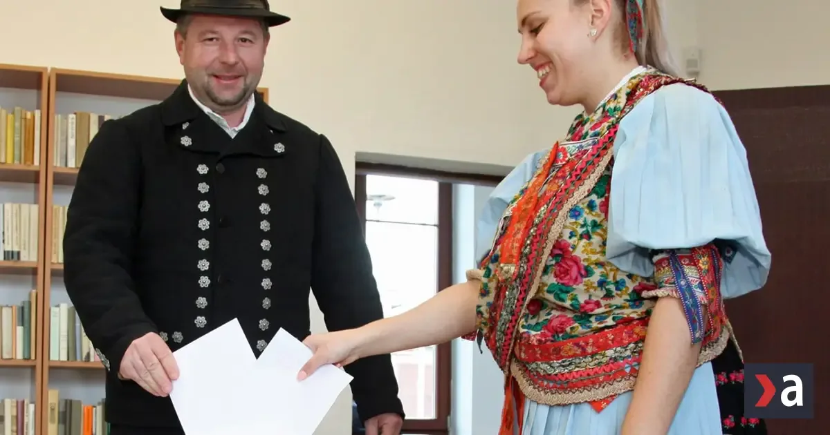 Od lodných kapitánov po ministrov: Ktorí kandidáti žiadajú hlasy v spojených voľbách