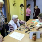 Odišli na dôchodok a ďalej pracujú. Taká je situácia každého štvrtého nového dôchodcu