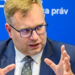 Ombudsman žiada zmenu pravidiel sociálnych dávok
