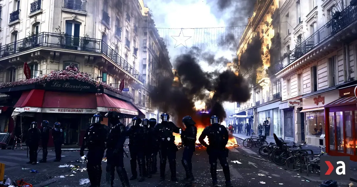 Paríž nasadí počas sobotňajších protestov bezpečnostné zložky aj armádu