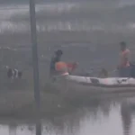 Pri prevrátení lode s deťmi na festival v Indii zahynulo najmenej 13 z nich