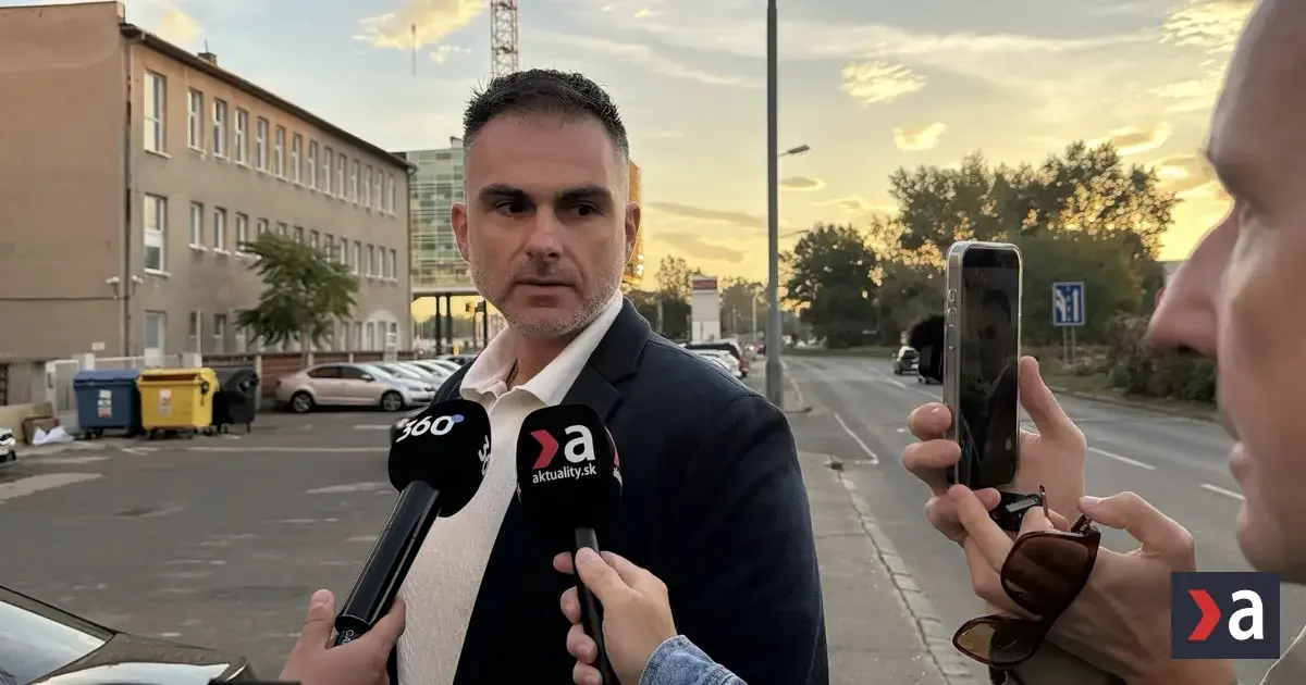 Rezort vnútra tlačí na úrad pre Svítka, nemá funkciu ani plat